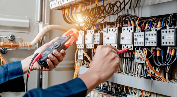 Best Affordable Emergency Electrician  in Weston Lakes, TX